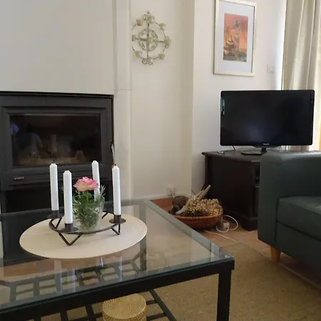 A L'abri Du Mistral By Interhome * Collorgues
