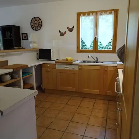 A L'abri Du Mistral By Interhome Collorgues